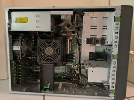 Fujitsu PRIMERGY TX200 S6 Server – 1× Xeon E5640, 8 GB RAM